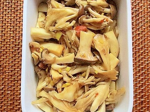 作り置きおかず♪きのこの生姜梅マリネ